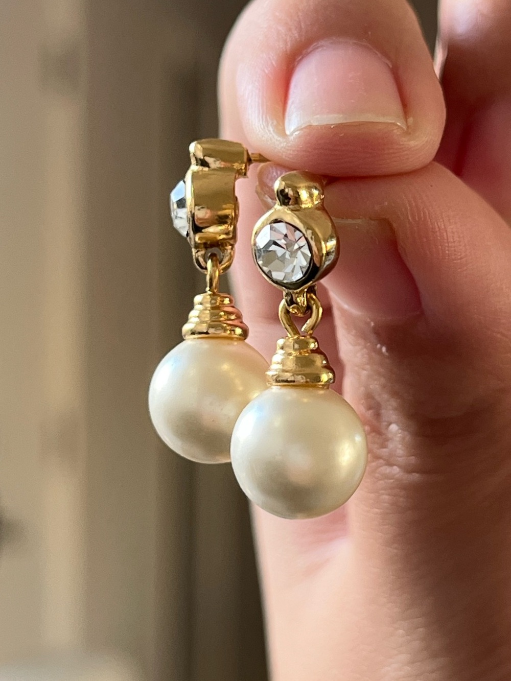 Vintage Christian Dior Round Pearl Drop Dangle Rhinestone 14k Gold Post Earrings - Picture 6 of 8